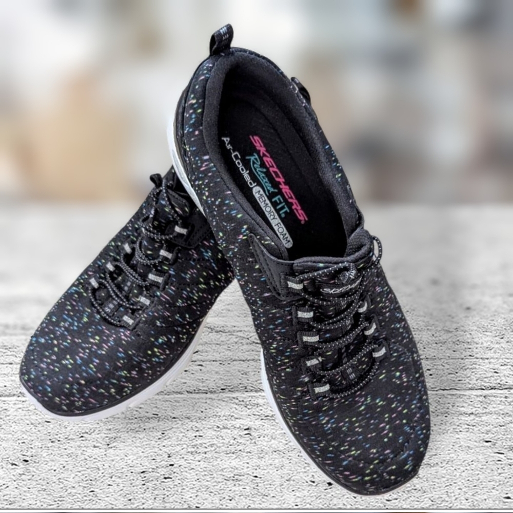 Skechers NWOB 7.5 Empire D'Lux Black Sparkle Sneakers Memory Foam Relaxed